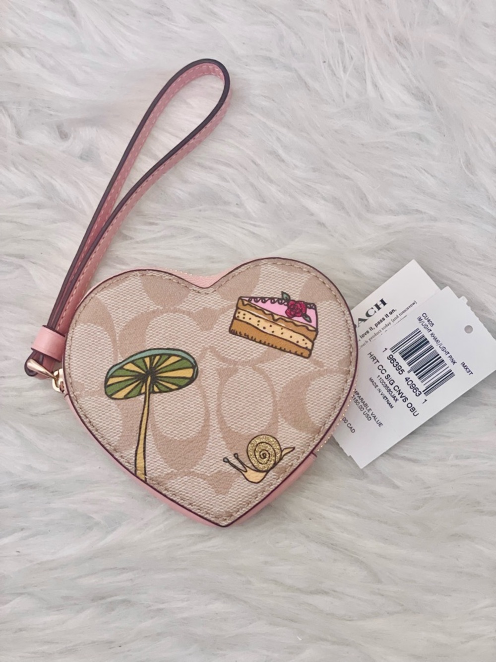 NWT Coach X Observed By Us Heart Coin Case In Signature Canvas CU405